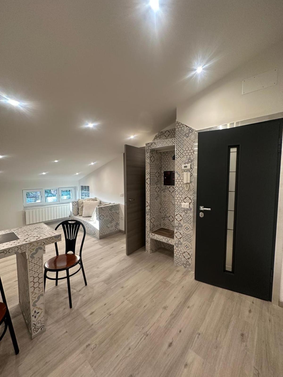 Oh Apartments Fiera Verona Luaran gambar